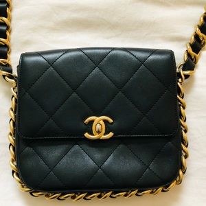 21k Chanel Flap Black Purse